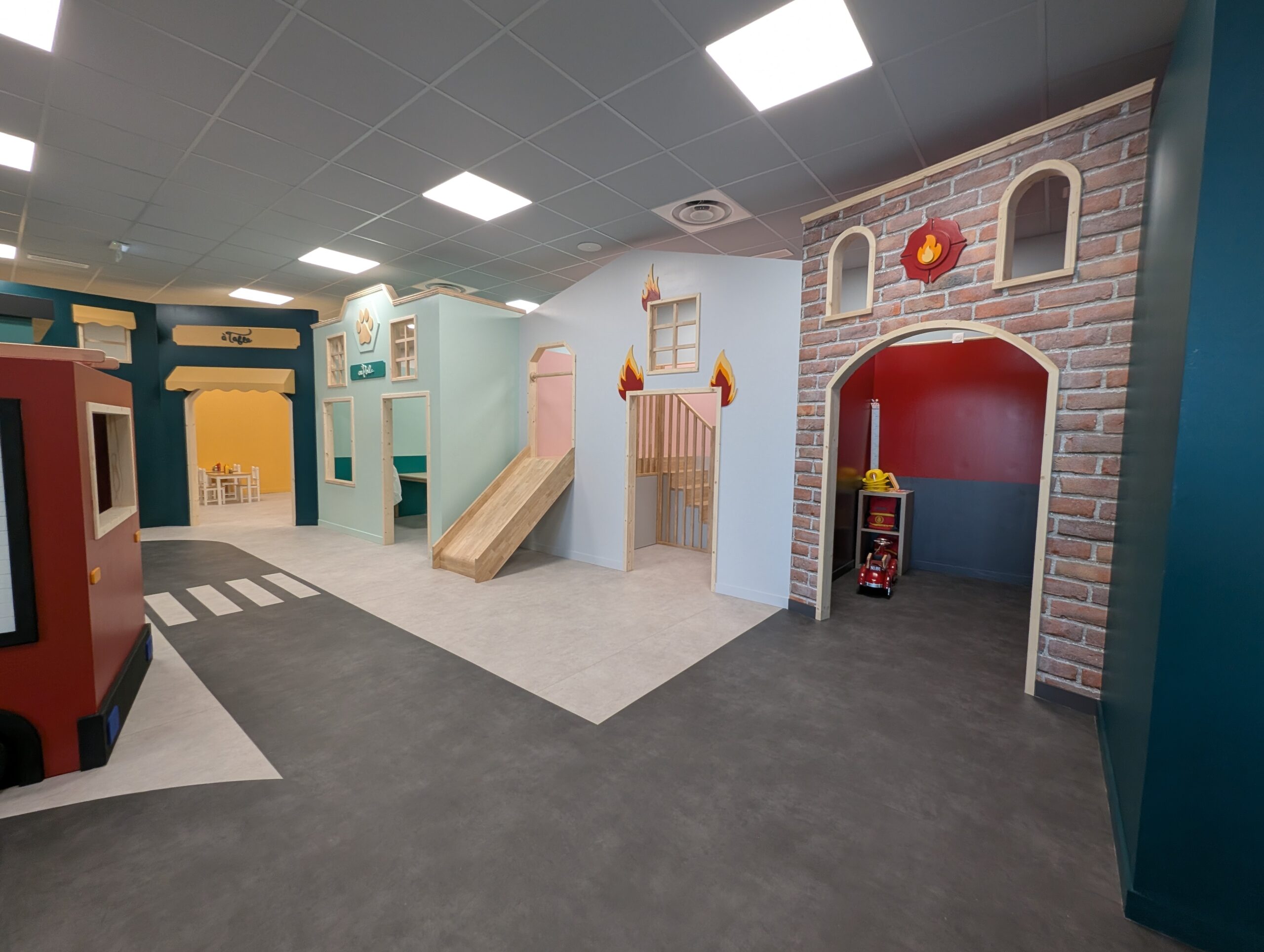Aménagement d'un parc inclusif indoor